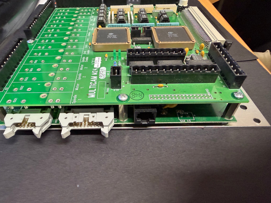 M24r5 / K520 MultiCam controller boardset